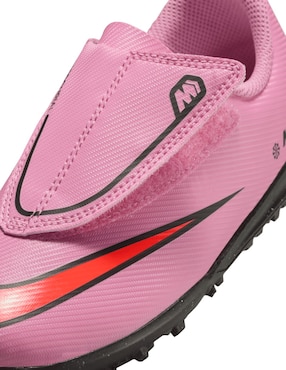 Tenis Nike de niño para fútbol