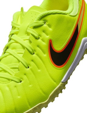 Tenis Nike de niño para fútbol