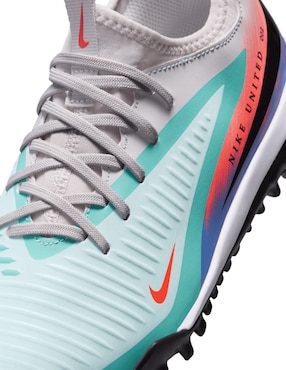 Tenis para fútbol Nike de niño