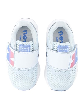 Tenis Arishi para correr New Balance de niña