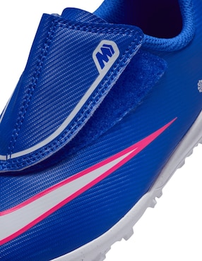 Tenis Nike de niño para fútbol