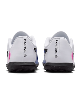 Tenis Phantom 6 Low Club para fútbol Nike de niño