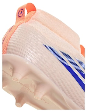 Tenis para fútbol Adidas de niña