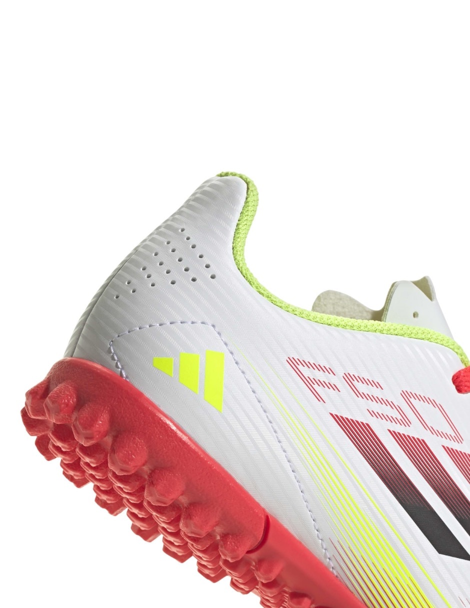 Tenis P4 para fútbol de niño 7