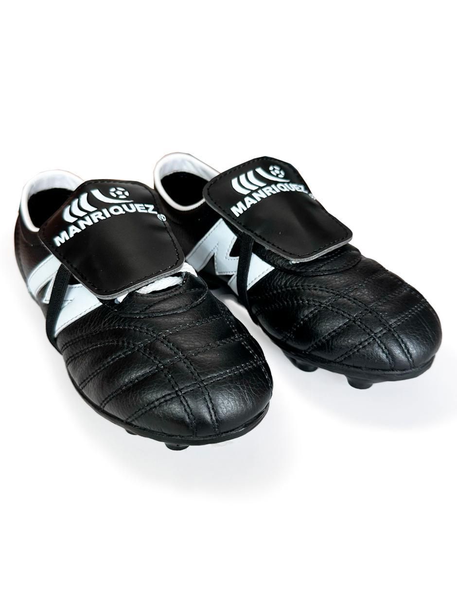 Tenis para fútbol de niño 5