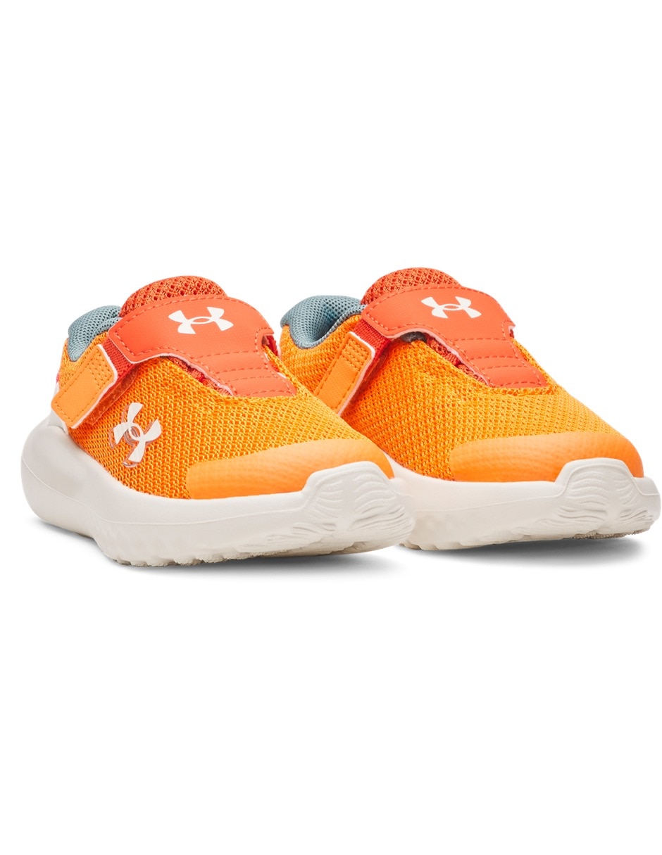 Tenis Ua Surge 4 Ac para correr de niña 3