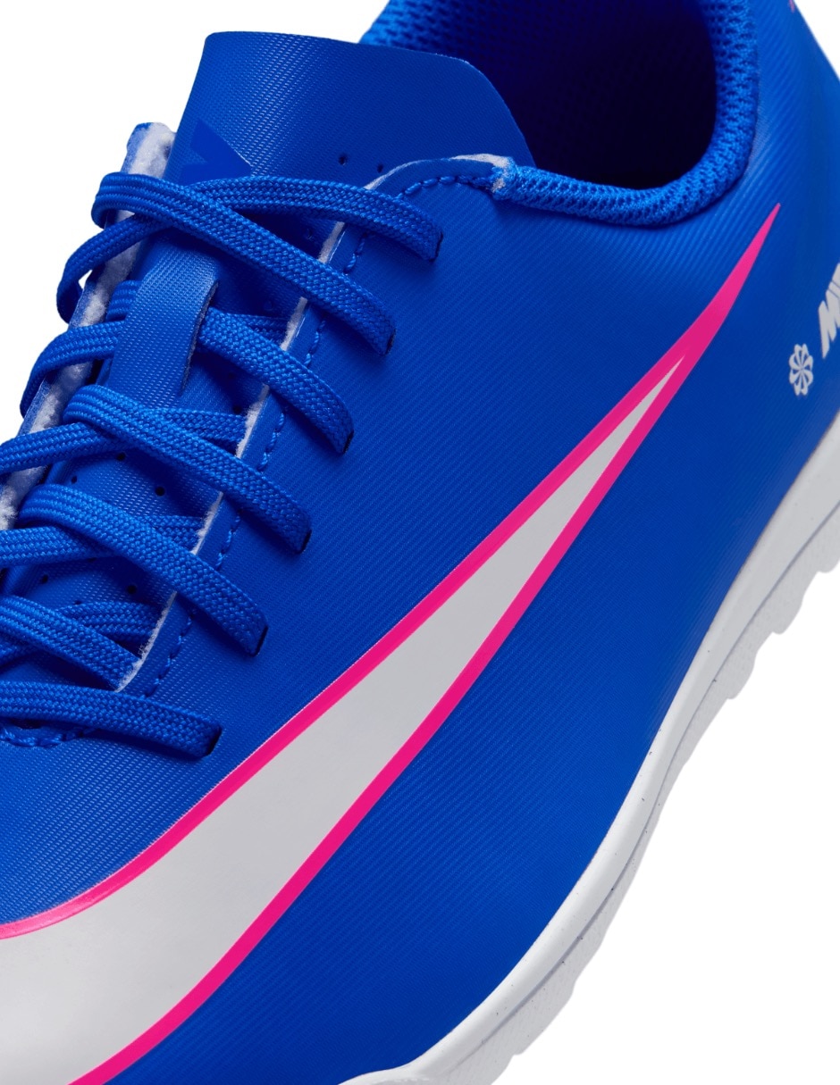 Tenis de niño para fútbol 5