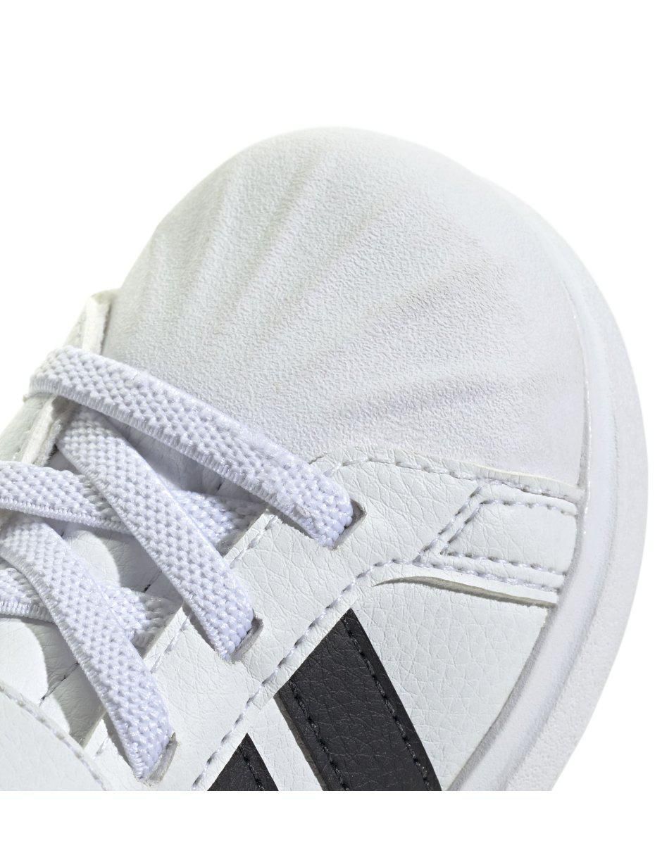 Tenis Shell Toe de niño 8