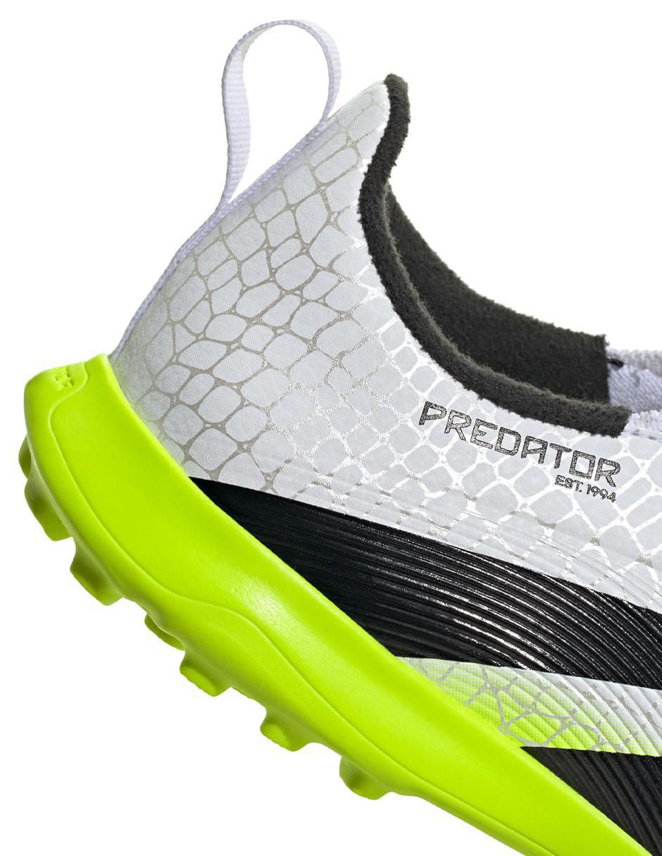 Tenis para fútbol de niño 7