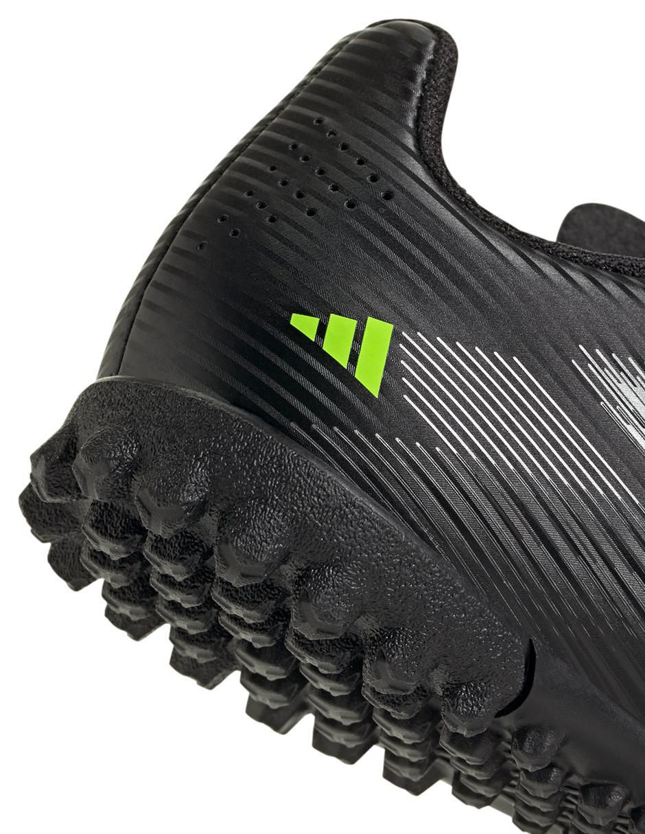Tenis para fútbol de niño 8