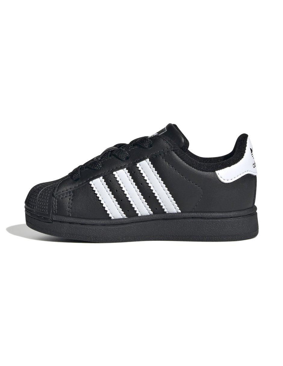 Tenis Superstar de niño